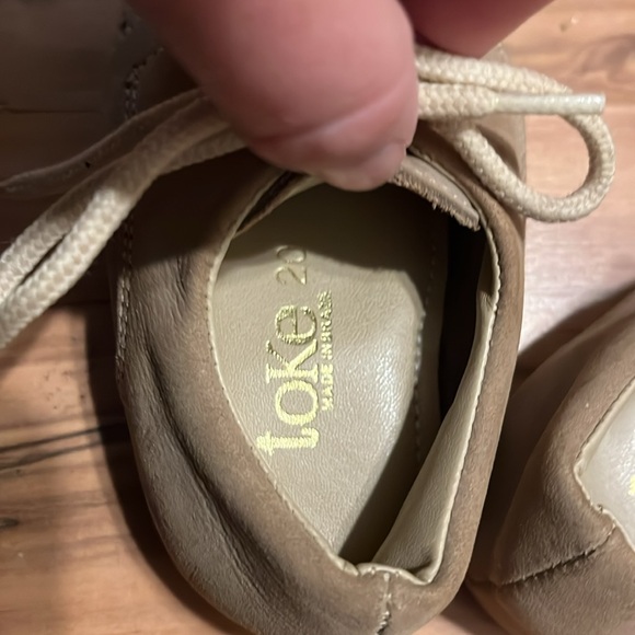 Barely worn tokes infant 20 - Picture 2 of 2